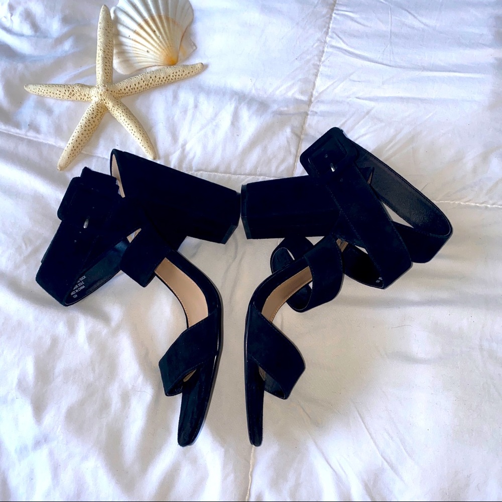 Steve Madden Black or Cream strap velvet chunky heels